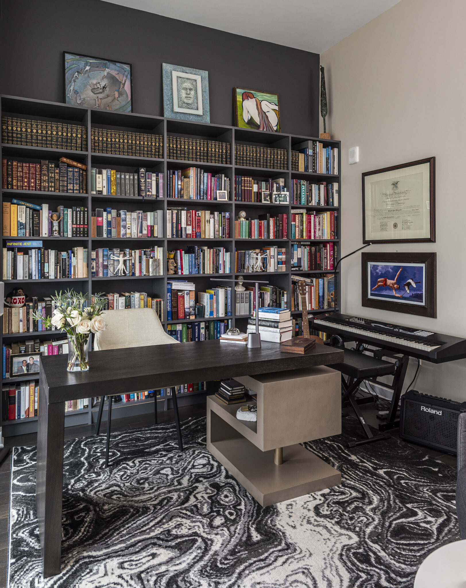 A Not-So-Square Home Office: Blending Function and Flair