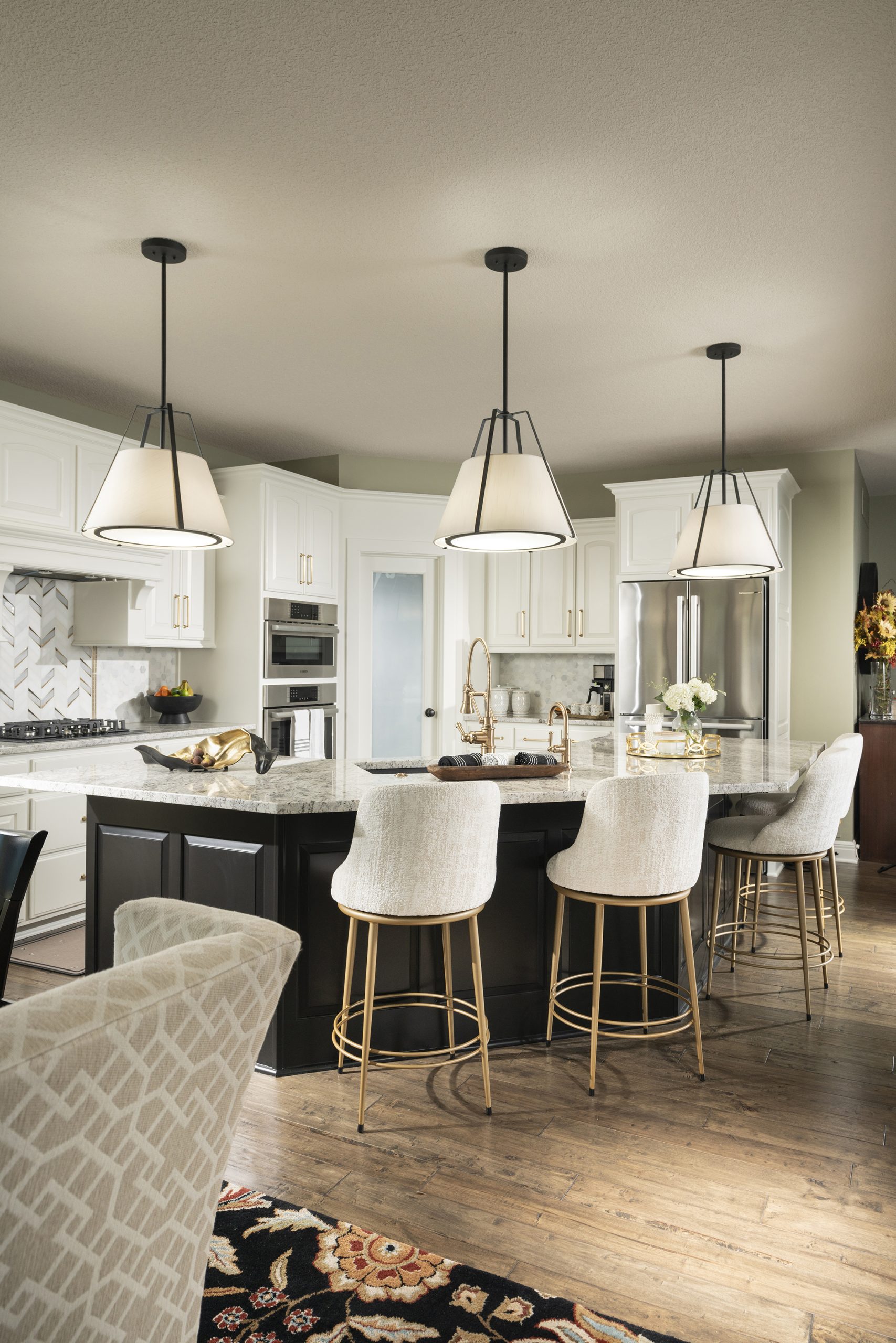 Mixing Different Colored Metals In The Kitchen